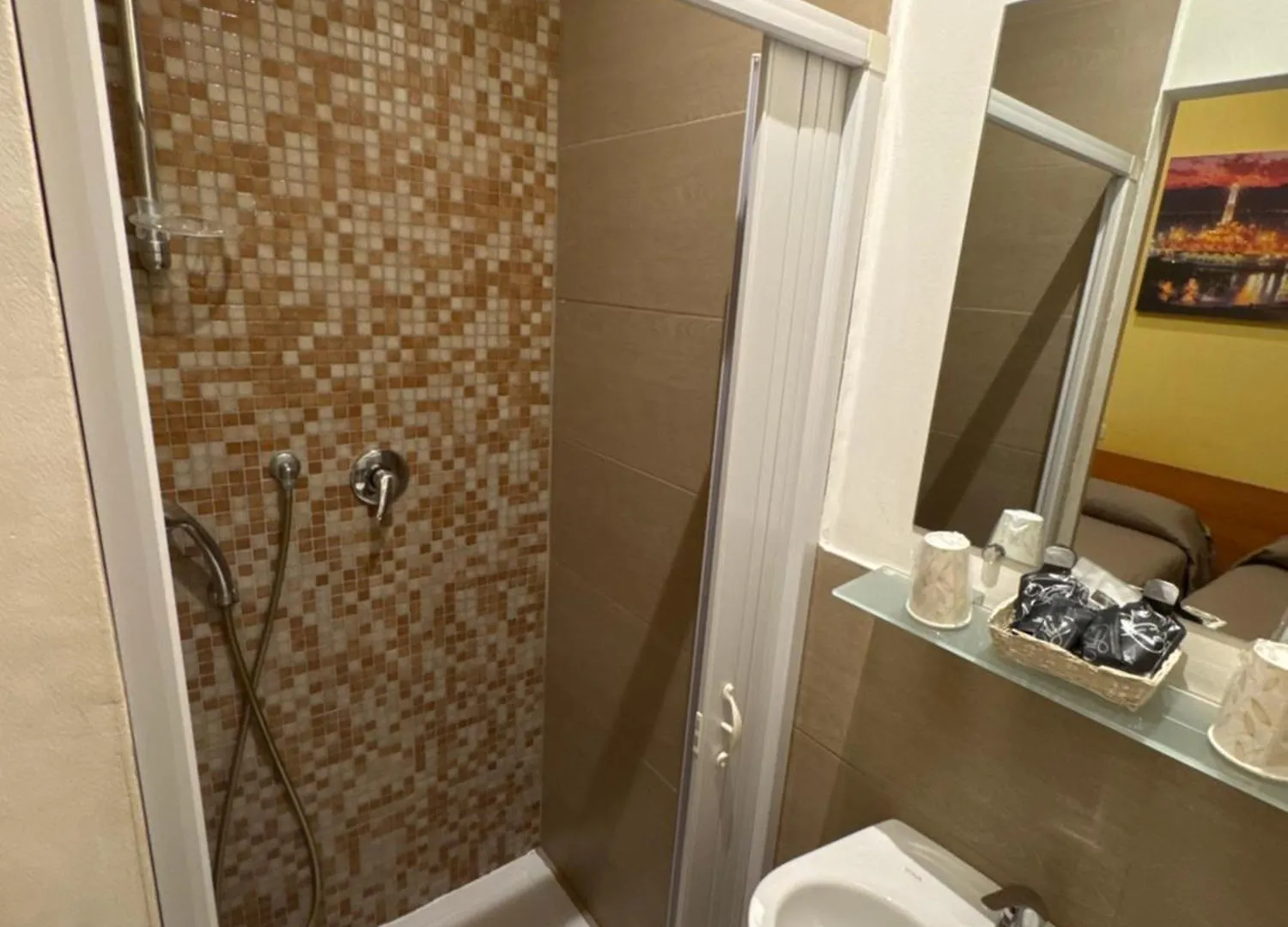 Albergo Parigi 제노바 0*,